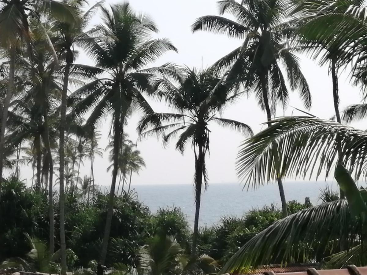 Отель Coconut Reach Мирисса Экстерьер фото